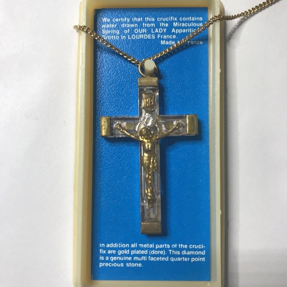 Vtg  Lourdes‎ France Cross Lucite Gold Plated Crucifix Holy Pendant Necklace NOS